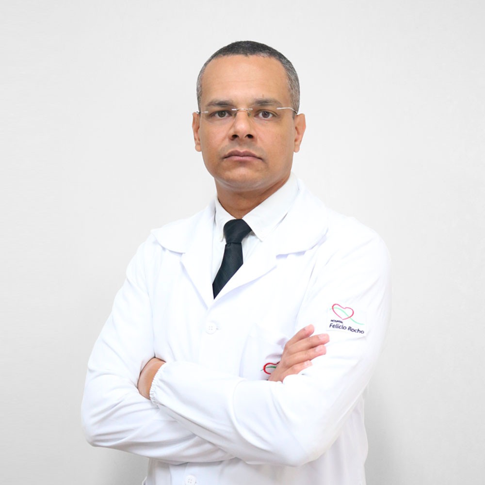 Dr. Leandro Emílio
